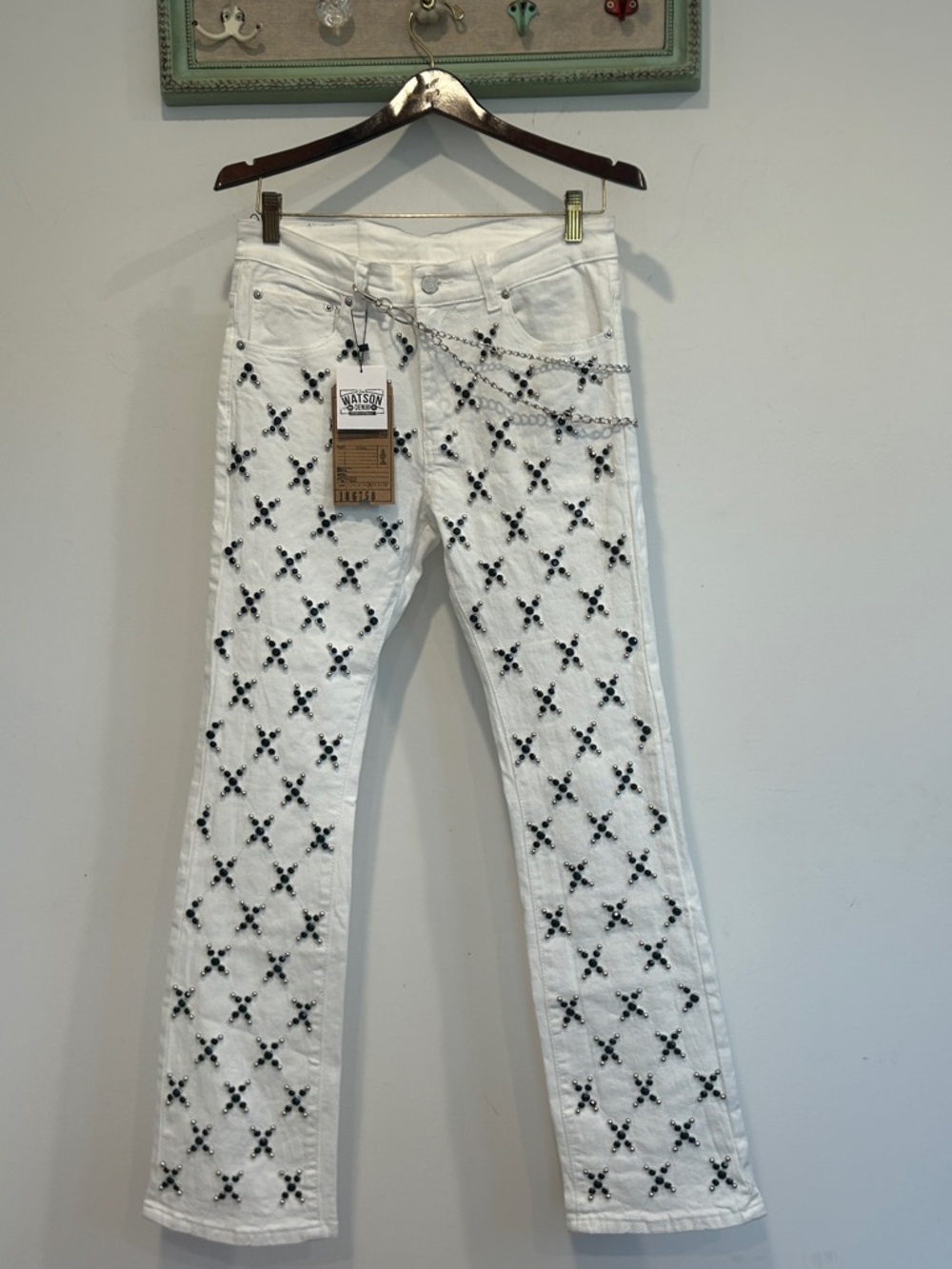 Watson White Embellished X Straight Jeans with Decorative Chain clip size 30 new